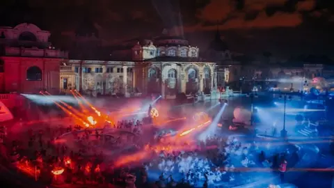 Bath Party